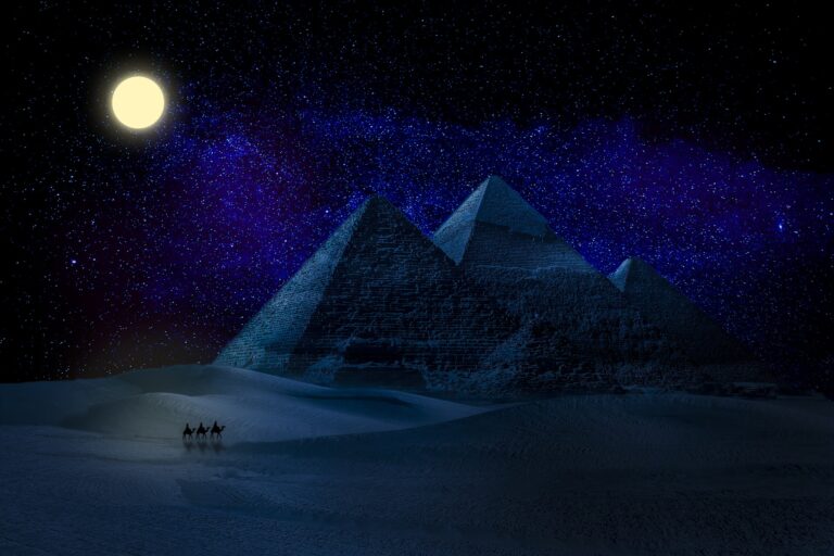 Je jen náhoda, že kopce připomínají pyramidy v Egyptě?