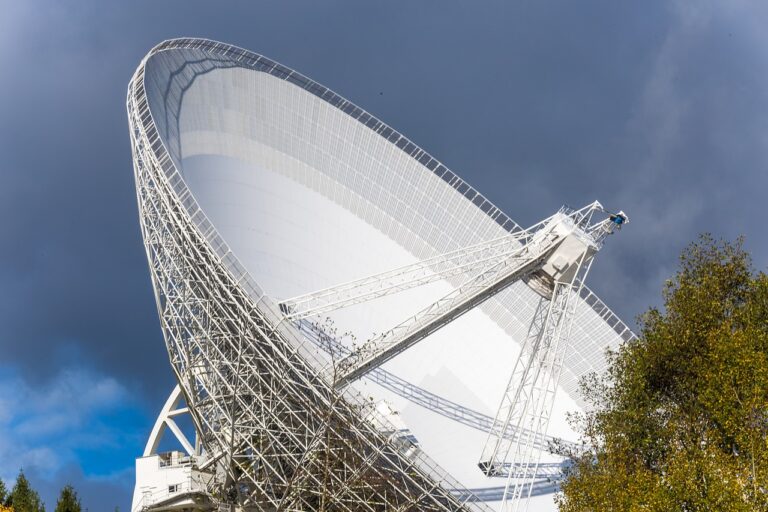 Dodnes není známo, co vlastně radioteleskop zachytit, foto Pixabay