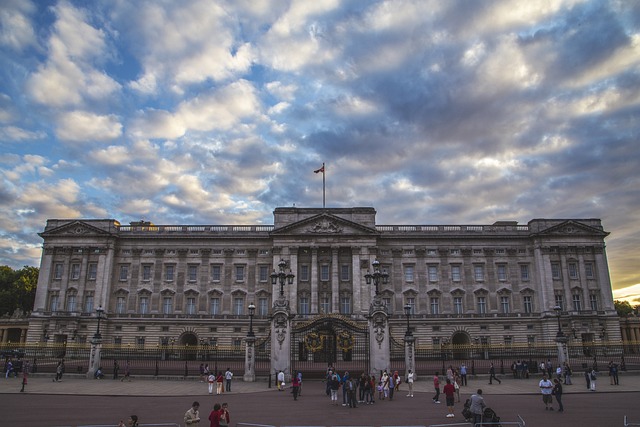 Opravdu se pod Buckinghamským palácem skrává tajná linka metra? Foto: Pixabay