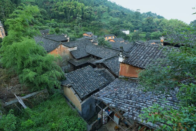V čínských horách se skrývá malá vesnice obývaná liliputy, foto Pixabay