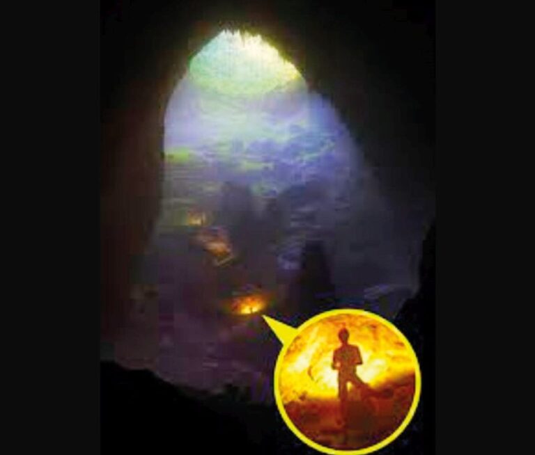 Podle záhadologů ústí v jeskyni Hang Son Doong chodby reptiliánů.