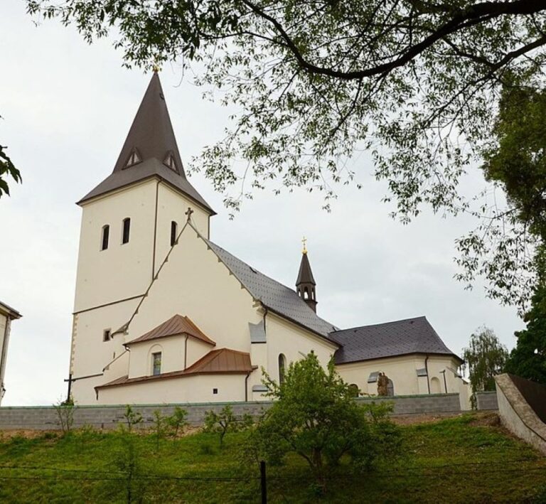 Fryštátské kostely mají zajímavou historii. Foto: Petr Matura