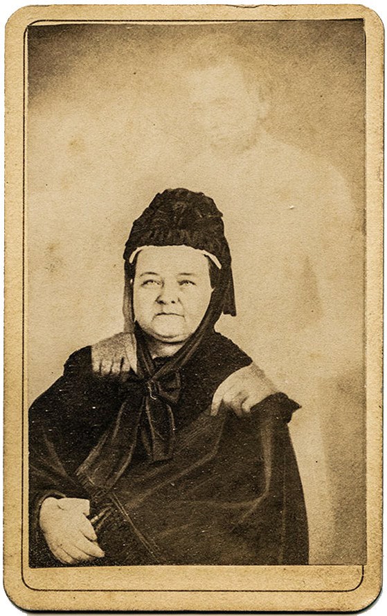 Na této fotografii je duch Lincolna údajně zachycen. Mohla by být fotka pravá? Foto: Volné dílo, Wikimedia commons