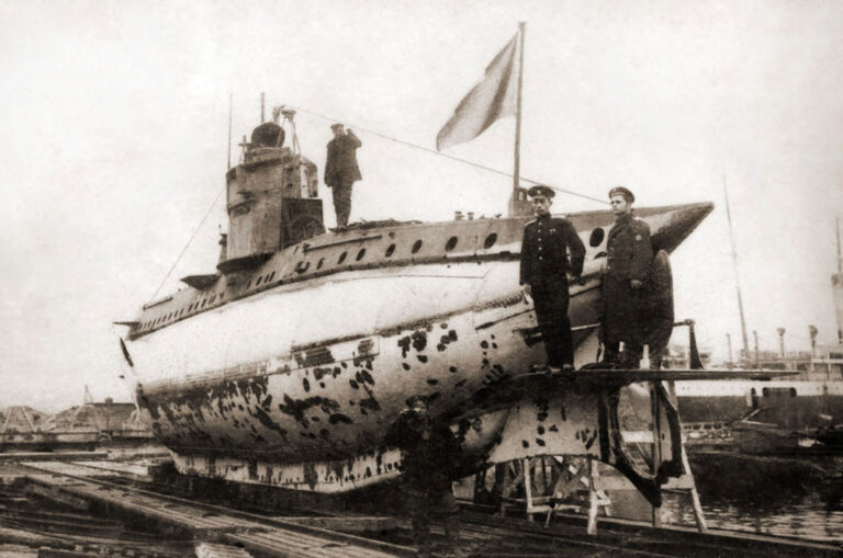 Ponorky této třídy měly relativně malé rozměry. Zdroj ilustrační fotografie: unknown bulgarian official, Public domain, via Wikimedia Commons
