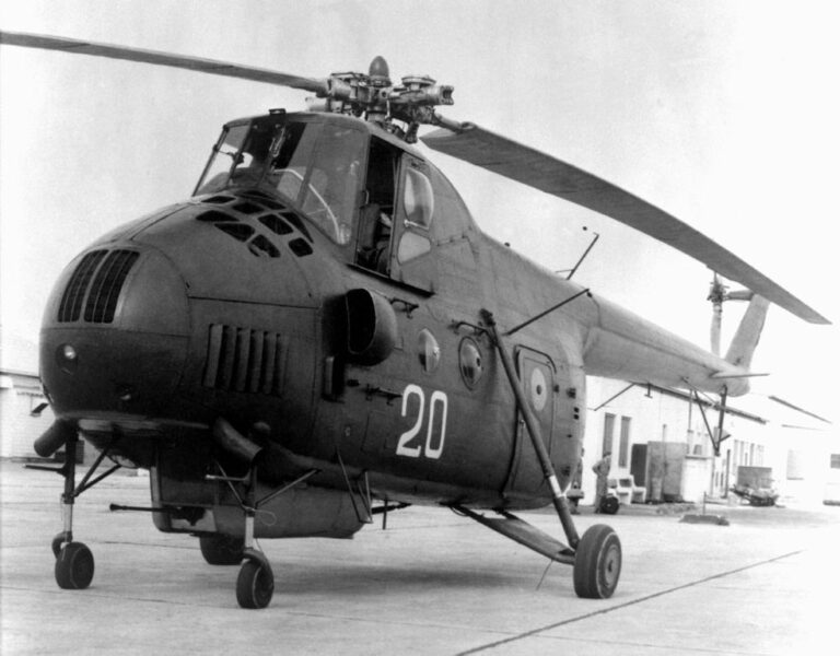 Existovalo podezření, že na plavidla zaútočily vrtulníky Mi-4. Tato teorie ale brzy dostala povážlivé trhliny. Zdroj foto: See page for author, Public domain, via Wikimedia Commons