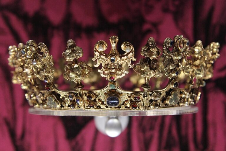 V nalezeném pokladu byla i koruna českých královen. Zdroj foto: Fallaner, CC BY-SA 4.0 , via Wikimedia Commons
