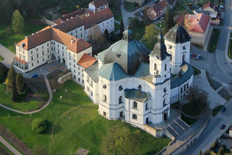 Kostel Jména Panny Marie v Křtinách, foto Zdeněk Fiedler / Creative Commons / CC BY-SA 4.0