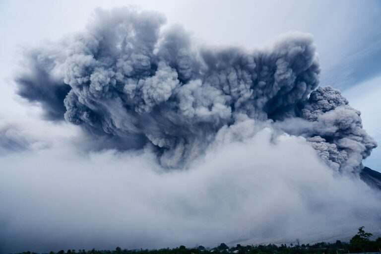 Tajemná erupce nedá spát ani vědcům. Foto: Pixabay