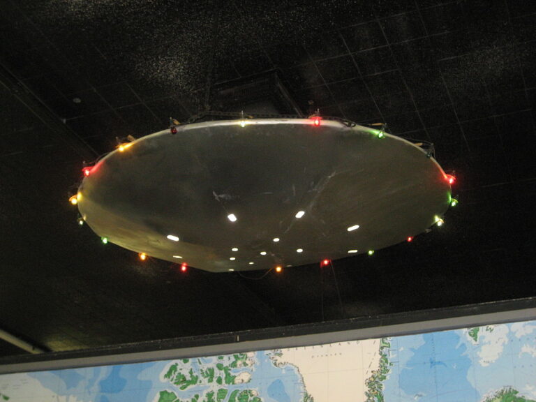 UFO v roswellském muzeu. FOTO: jdeeringdavis / Creative Commons / CC BY 2.0