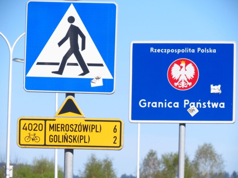 Golinsk se nachází jen dva kilometry od česko-polské státní hranice.