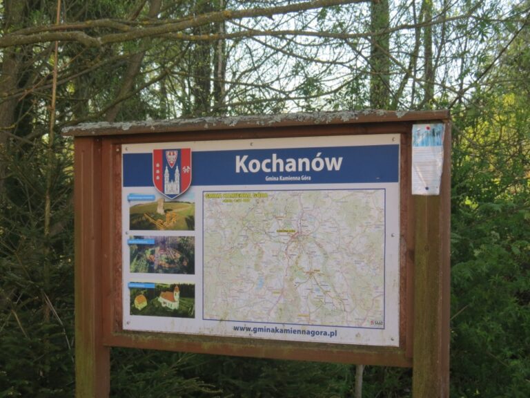 Nedaleko česko-polské hranice se nachází Kochanów. Ano, i tato lokalita je spojena s pověstmi o tajných nacistických skrýších.