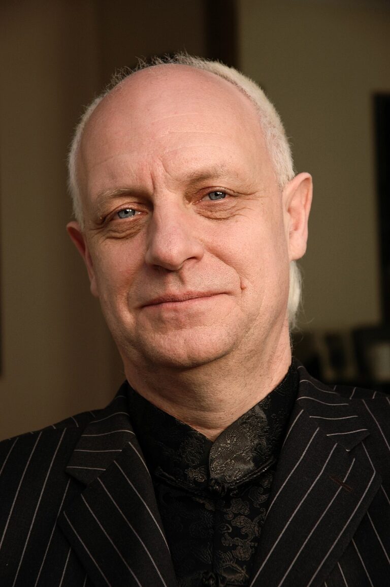 Internetový „Nostradamus“ Craig Hamilton-Parker