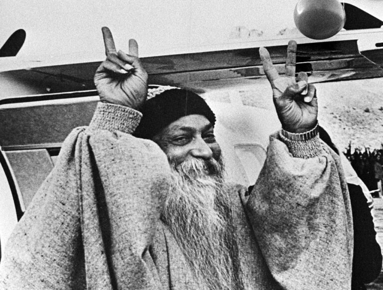 Osho, narozen jako Rajneesh Chandra Mohan Jain