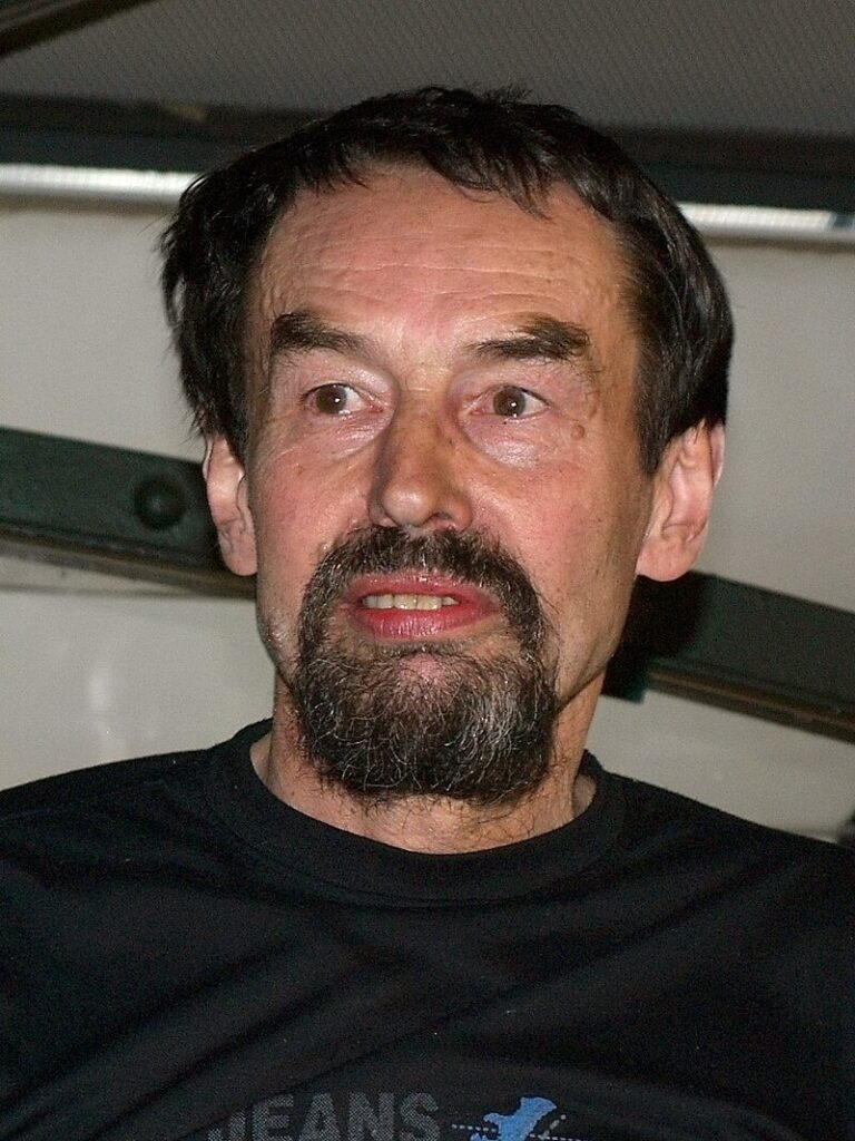 Geologům se odařilo dokonce stanovit dobu strašné přírodní katastrofy. Došlo k ní zhruba 2000 let př. n. l., tedy v době Abrahámově,“ přibližuje český spisovatel Jan Bauer...