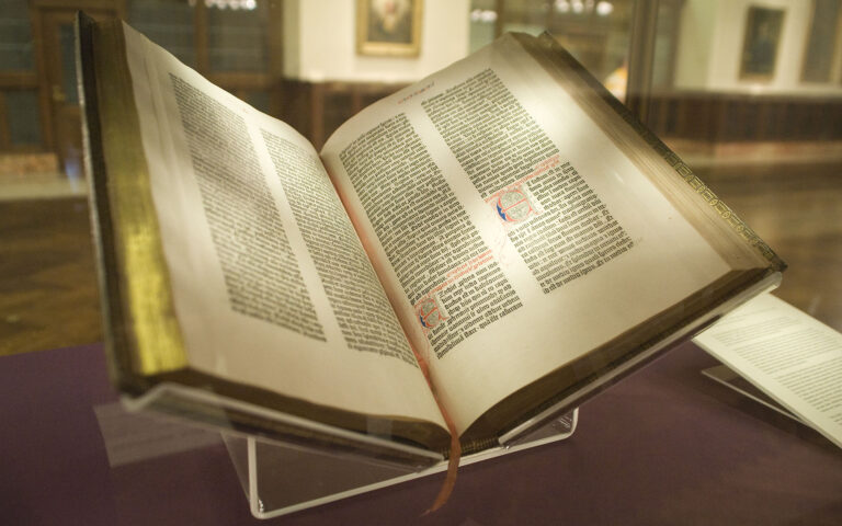 Skrývá se stopa záhady trosek už na stránkách Bible?