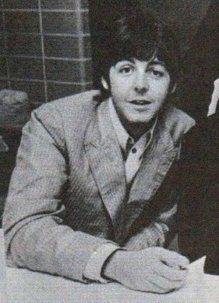 Paul McCartney v roce 1966