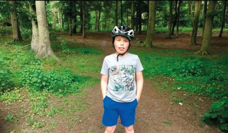 Harry Abonyi měl na výletě se svým otcem štěstí, že jej nenapadla neznámá šelma. Foto: