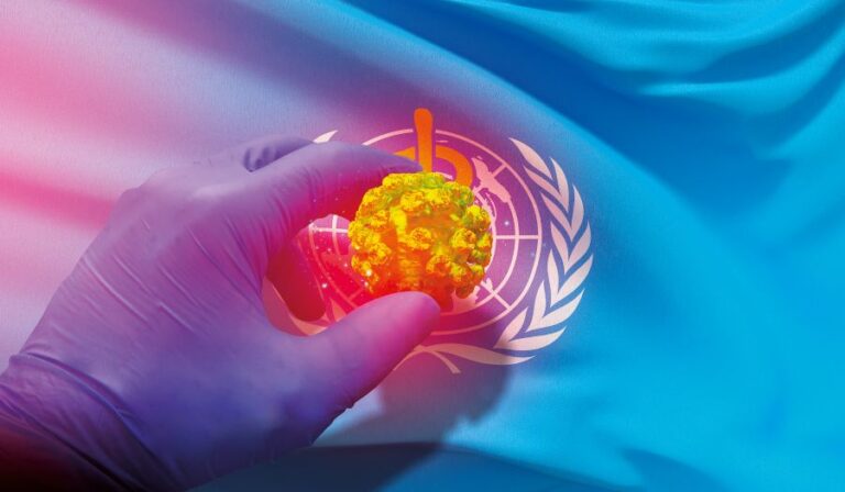 Mocní stojící za farmaceutickými firmami si koupili kromě některých vlád třeba i Světovou zdravotnickou organizaci (známou také pod zkratkou WHO). Díky tomu údajně mohou vyhlašovat falešné pandemie a šířit paniku, která vede k prodávání nových léčiv, nebo dokonce k zavádění tiché kontroly nad populací.