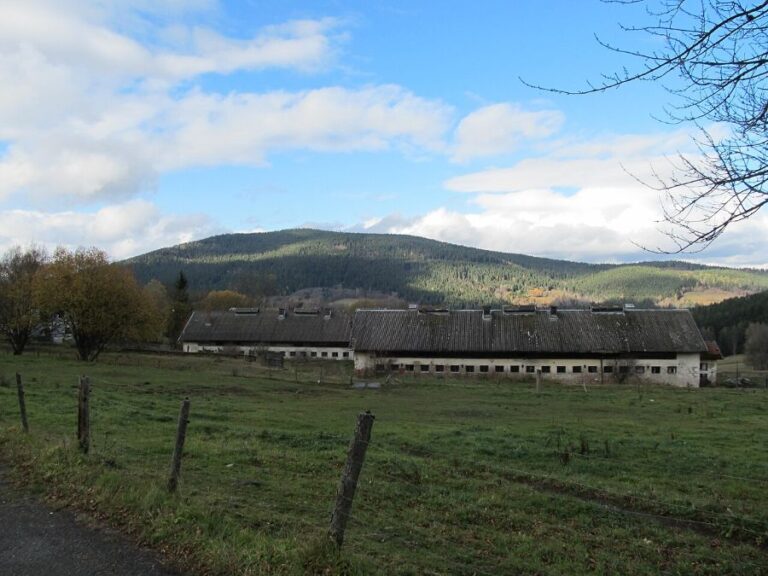 Údolí Křemelné na Šumavě. Za dne působí mírumilovně, v noci skrývá mnéhá tajemství. Foto: Krabat77/Creative Commons/CC BY-SA 3.0