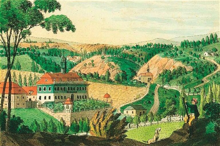 Kostel sv. Jana Nepomuckého vyrostl na místě morového hřbitova, daleko dříve si ale toto místo měli vyhlídnout Keltové.