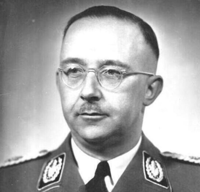 Heinrich Himmler se z nacistických špiček stal nejvásněivějším přiznivcem astrologických předpovědí. Foto: Friedrich Franz Bauer (1903-1972)/Creative Commons/Bundesarchiv, Bild 183-S72707 / CC-BY-SA 3.0