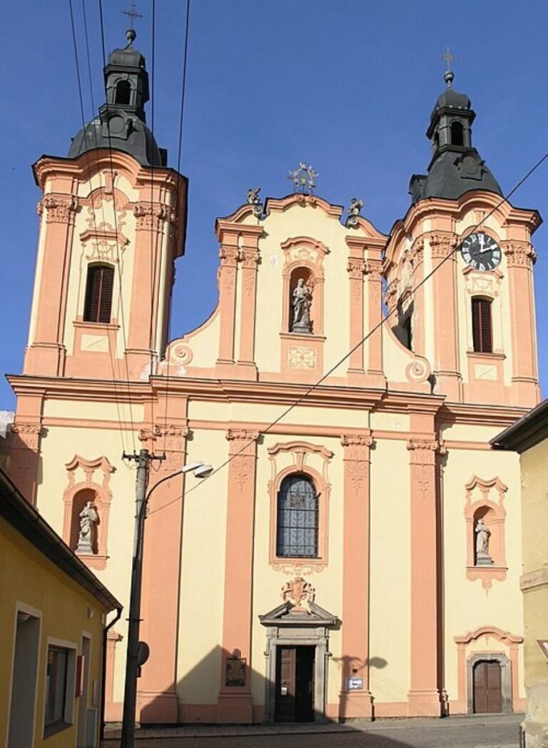 V místě, kde se Jan v Nepomuku údajně narodil, dnes stojí kostel. Foto: Matěj Baťha/Creative Commons/CC BY-SA 3.0