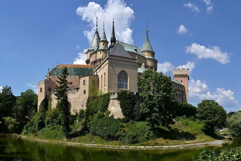 Bojnický zámek skrývá temná tajemství. Foto: Pudělek/Creative Commons/CC BY-SA 3.0