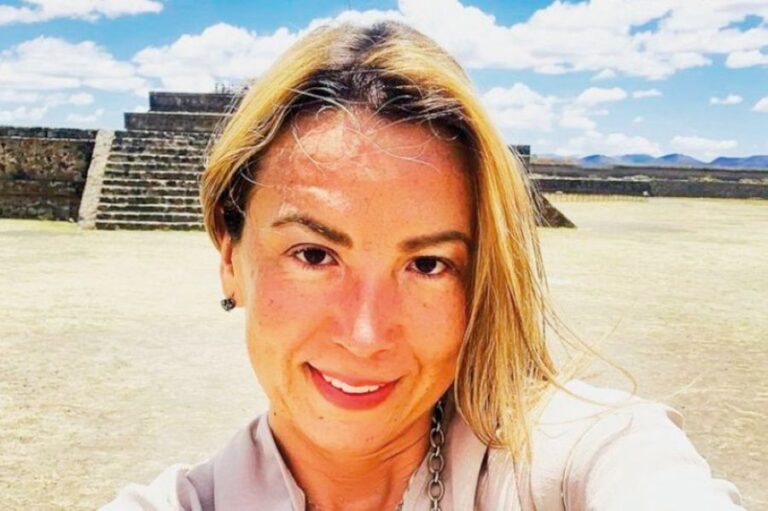 Mafe přiznává, že po návštěvě pyramid dokáže hovořit neznámým jazykem.