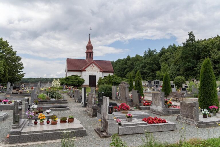 Příběh domu provází vraždy i legenda o duchovi původního majitele...