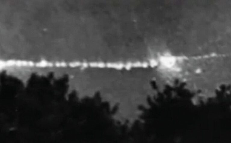 V místě je také hlášeno časté pozorování UFO.