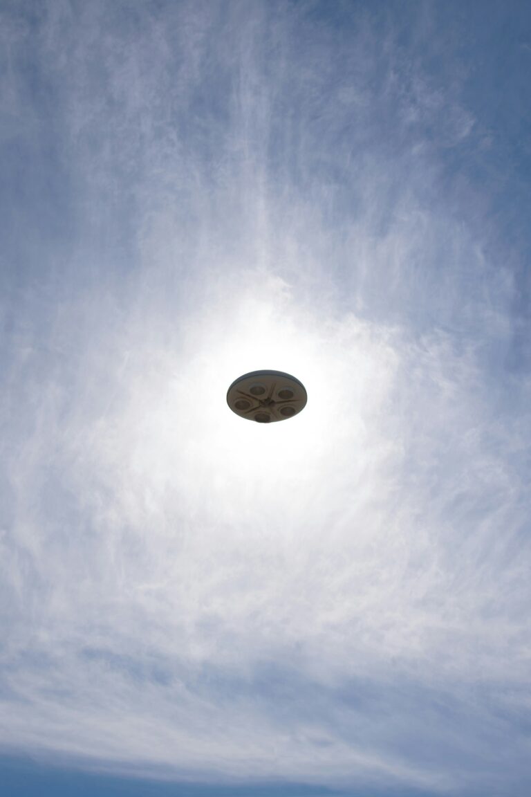 Poletuje si tu UFO?